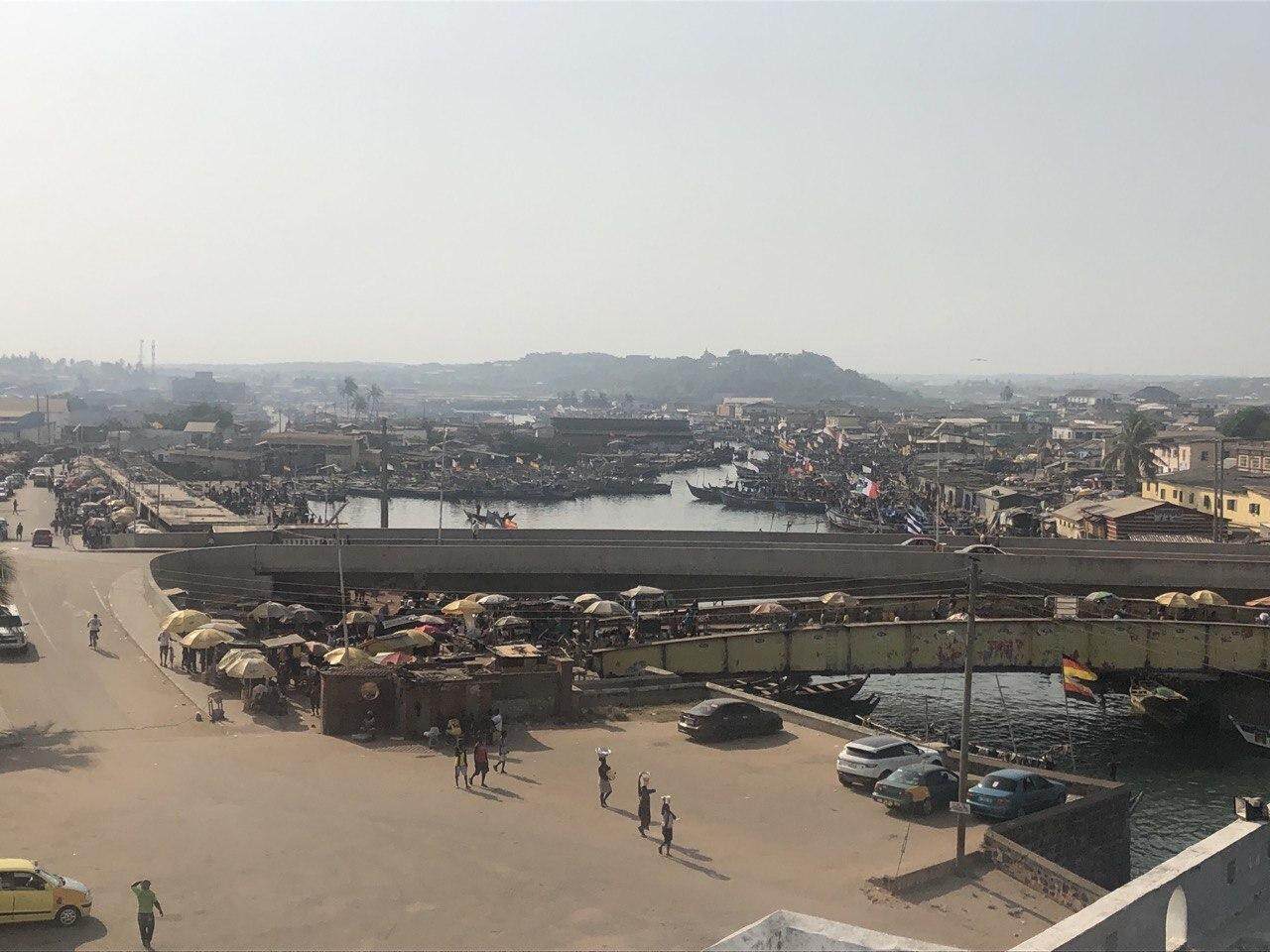 Elmina鱼市